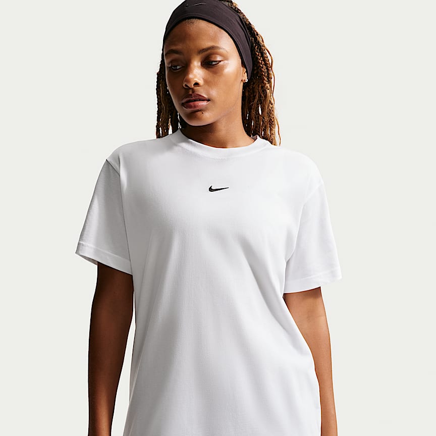 Nike Sportswear Women's Oversized T-Shirt. Nike RO